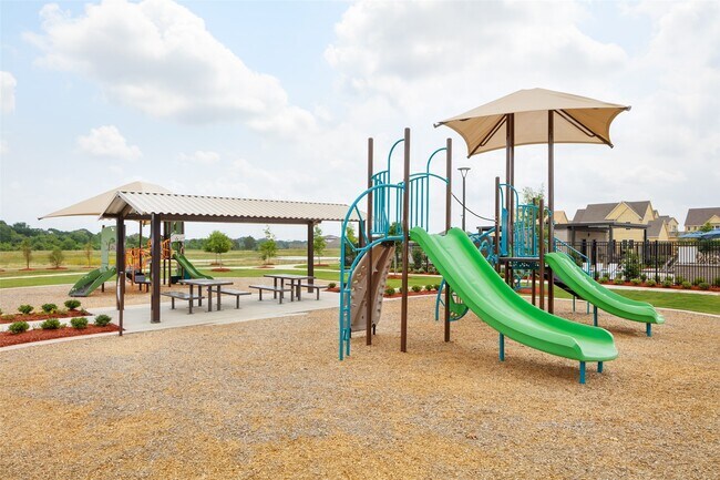 Building Photo - 22718 Terrazzo Dr