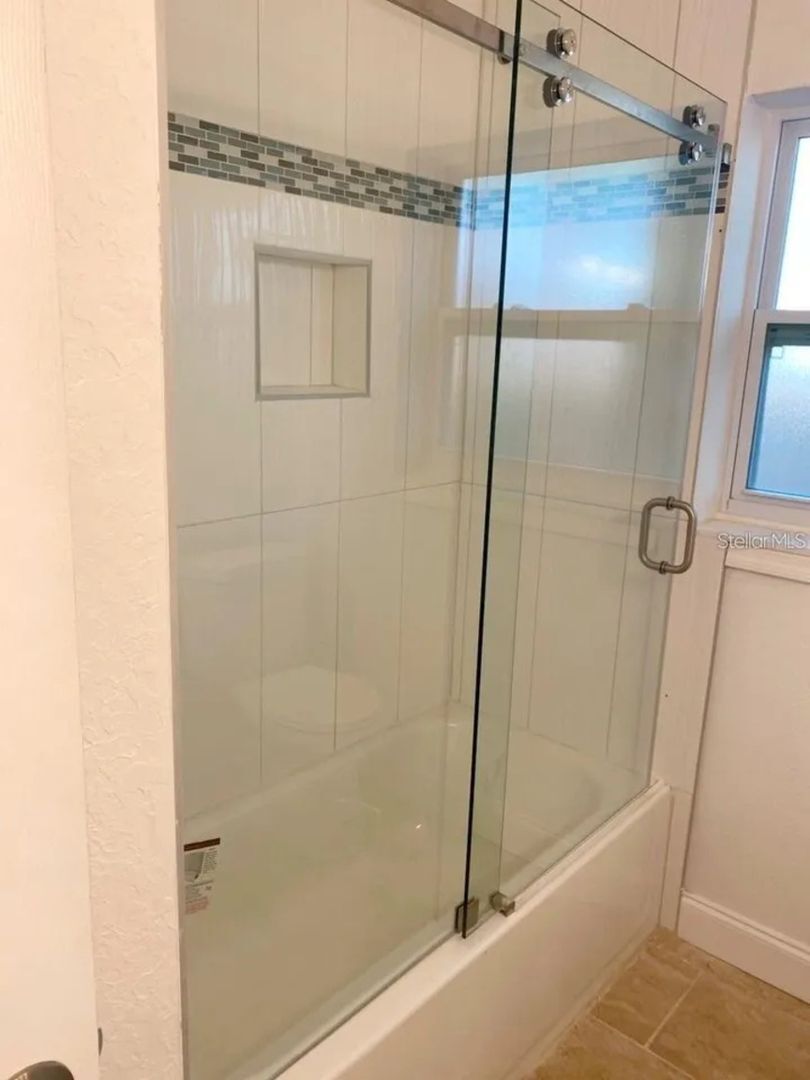 Building Photo - 6558 2nd Ave S