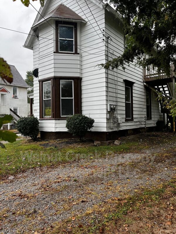 Building Photo - 362 Furnace St