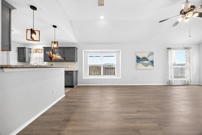Building Photo - 7219 Avocet Ln