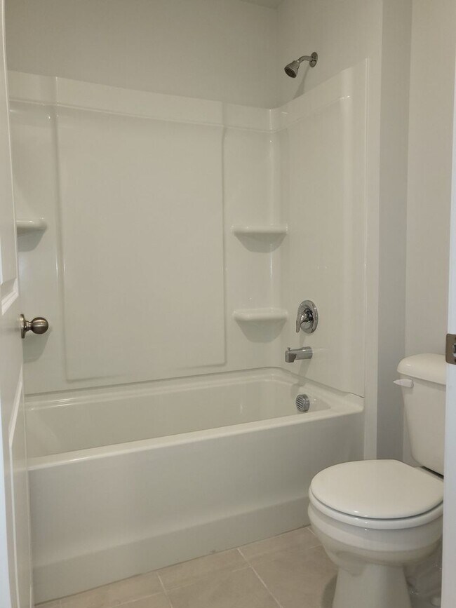 Building Photo - Watergrass in Richmond Hill