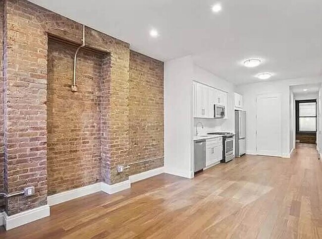 Building Photo - 61 Sullivan Street