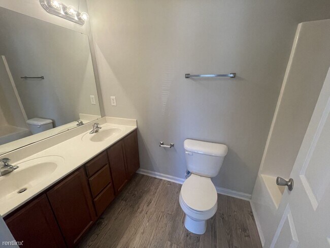 Building Photo - 3 br, 2.5 bath House - 204 Maynard Summit Way