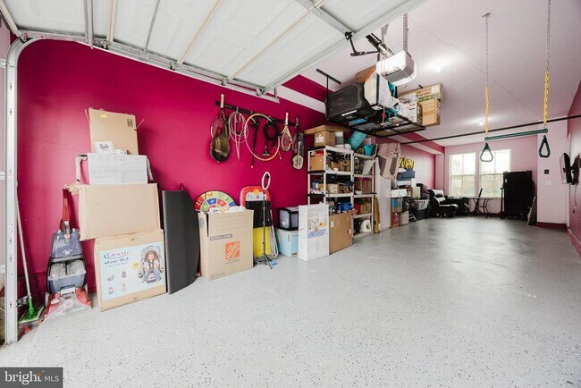 Building Photo - 43831 Stubble Cor Sq