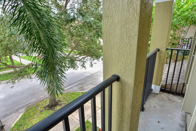 Building Photo - 2116 SE Eatonville Dr