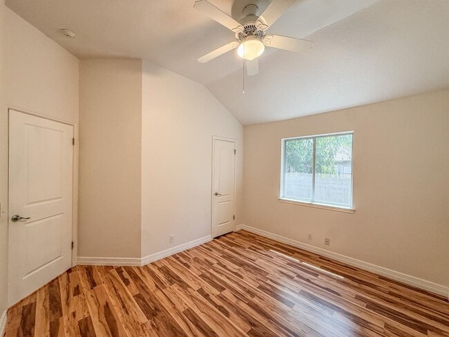 Building Photo - 16908 Cactus Blossom Dr