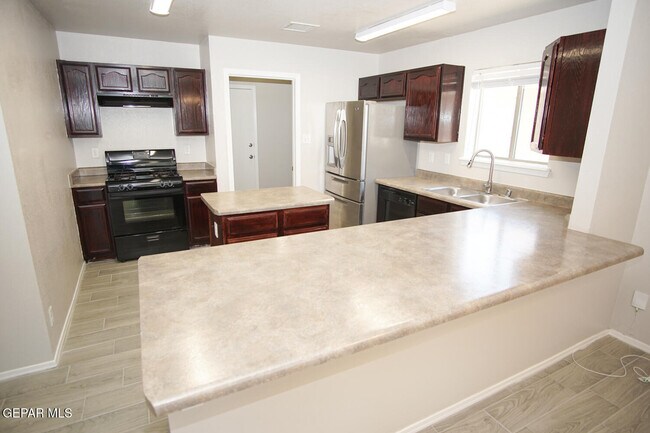 Building Photo - 11608 Mocha Dune Dr