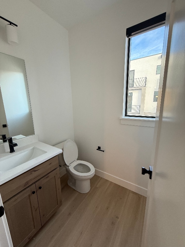 Building Photo - 43 N 100 E