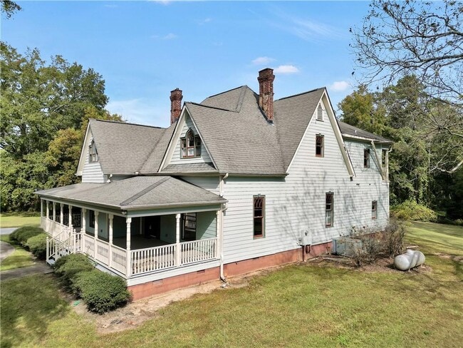 Building Photo - 265 Kudzu St