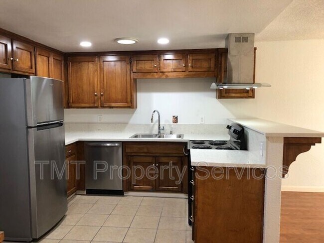 Building Photo - 956 Greenstar Way