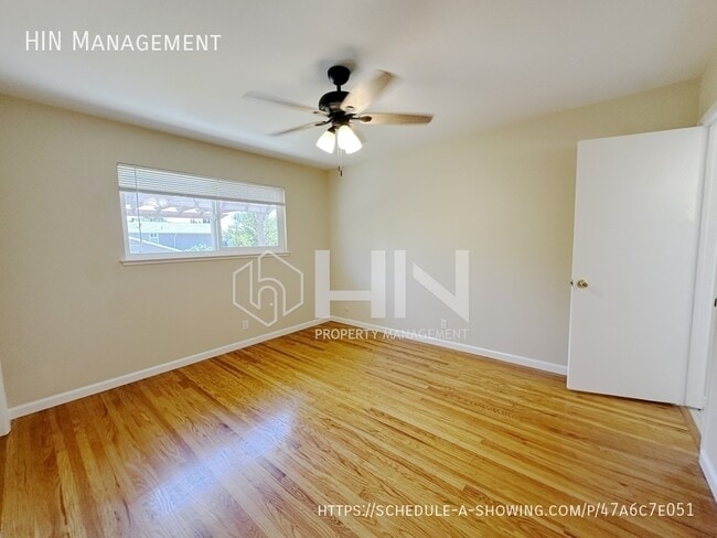 Building Photo - 642 Vesper Ave