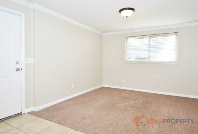 Building Photo - 5740 S 900 E
