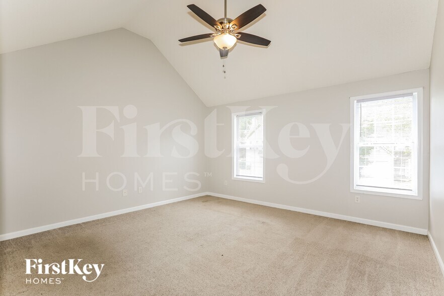 Building Photo - 4815 Bob White Run