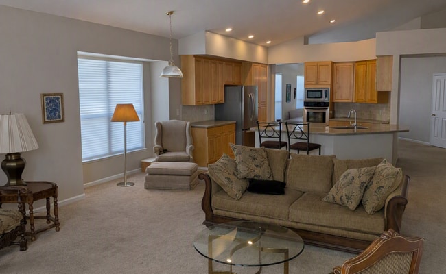 Building Photo - Located in a Gated Community