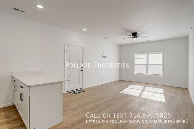 Building Photo - 322 Parkview Dr