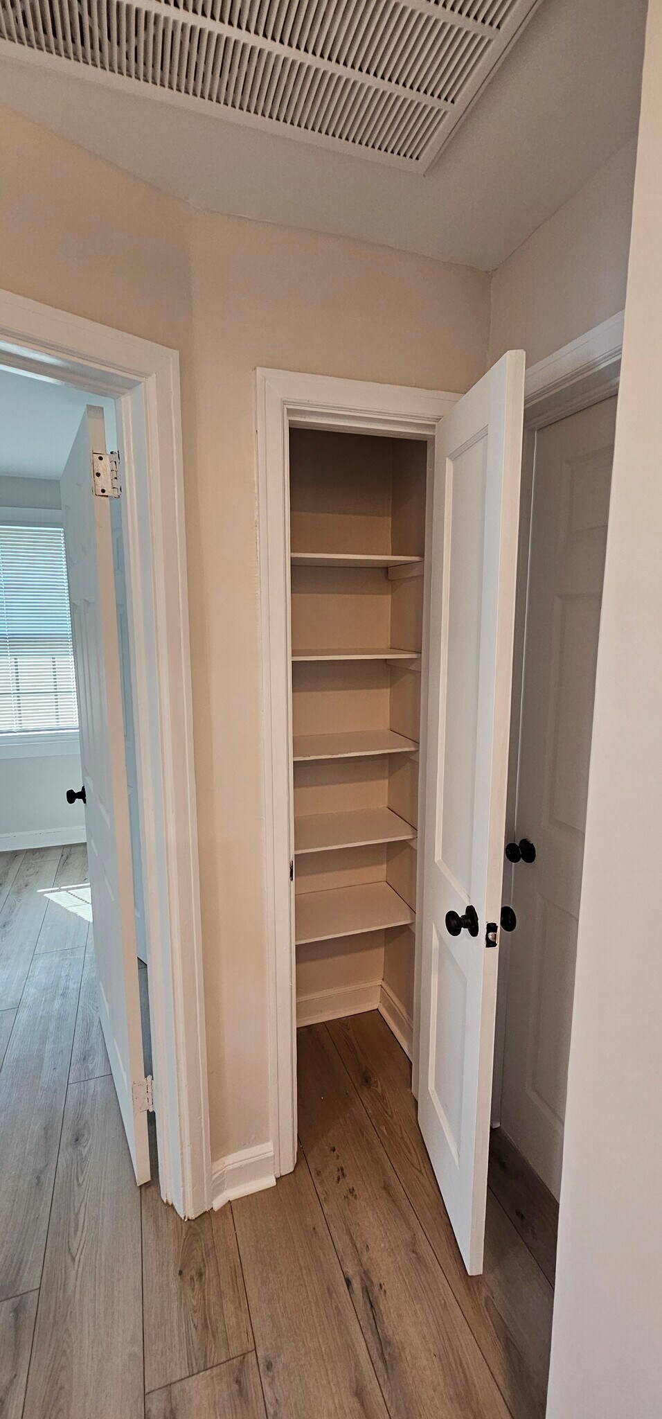 Building Photo - 3820 Montgomery Ave