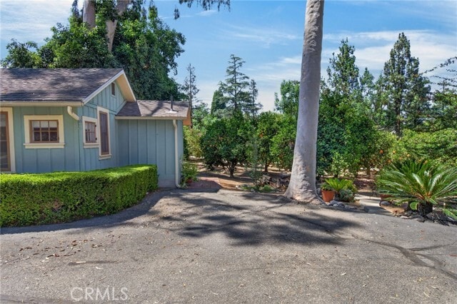 Building Photo - 6190 Hawarden Dr