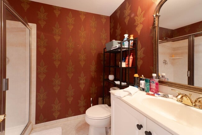 Building Photo - Well Appointed 3 Bedroom 3.5 Bath Townhome in Fairfax