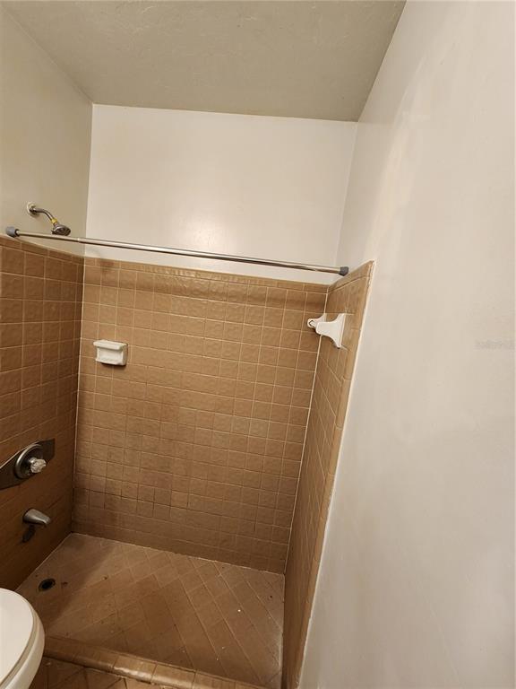 Building Photo - 5817 NW 23rd Terrace