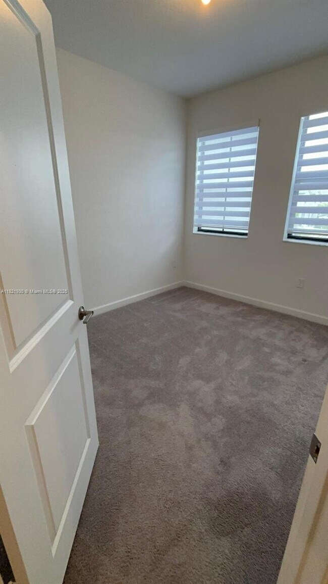 Building Photo - 13364 SW 286th St