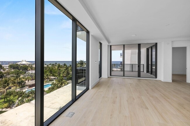 Building Photo - 305 Briny Ave