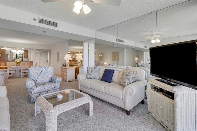 Building Photo - 401 S Seas Dr