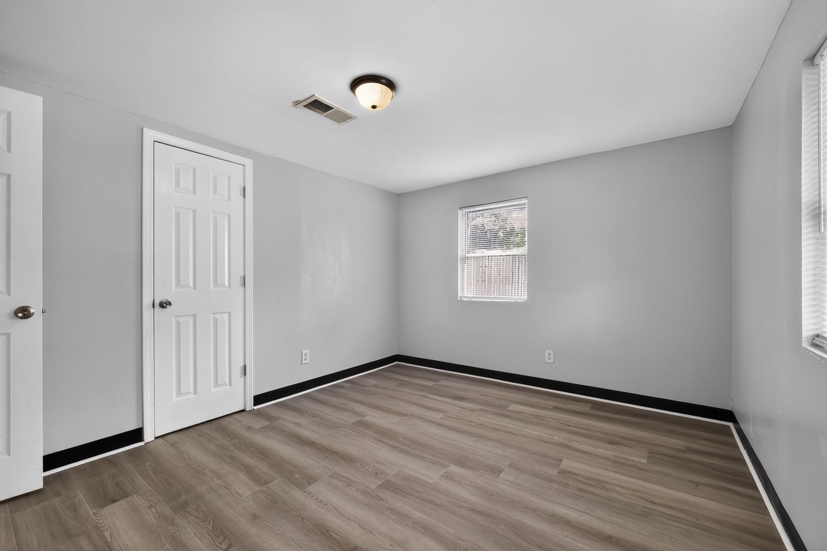 Building Photo - 1626 Telfair St Ln
