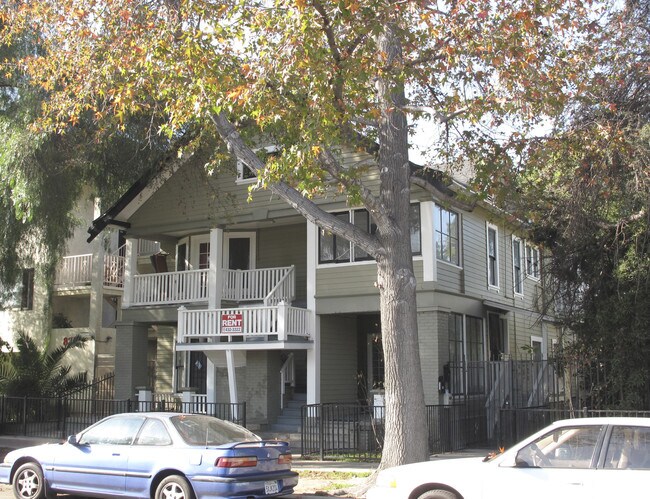 Building Photo - 841 Olive Ave