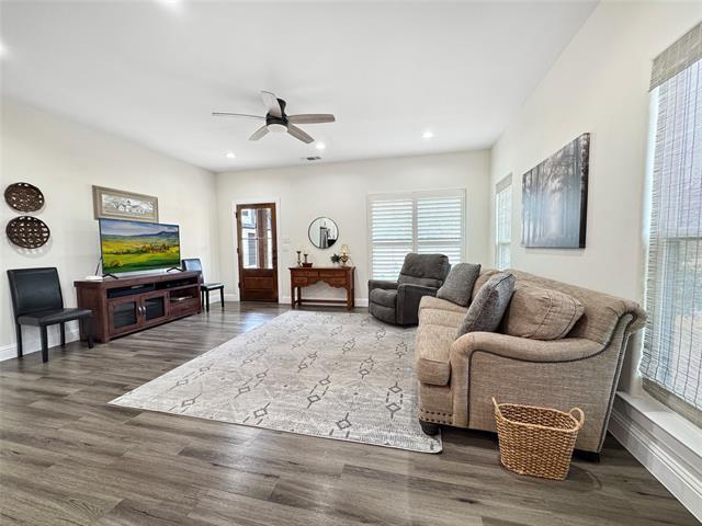 Building Photo - 405 Ridgeview Rd