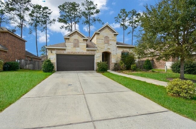 Building Photo - 22211 Weller Oaks Dr