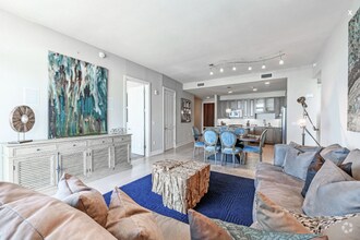 Building Photo - High-Rise Complex ** 1-3 Beds