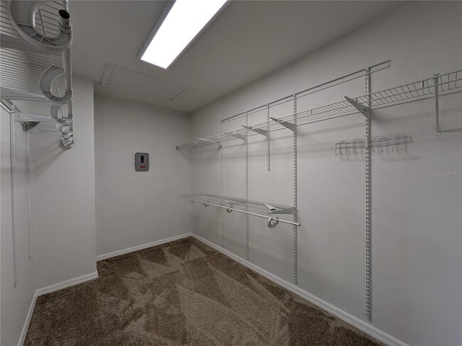 Building Photo - 9869 Heron Pointe Dr