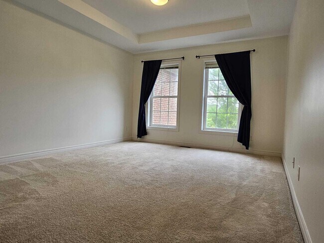 Building Photo - 3376 Endsleigh Ln