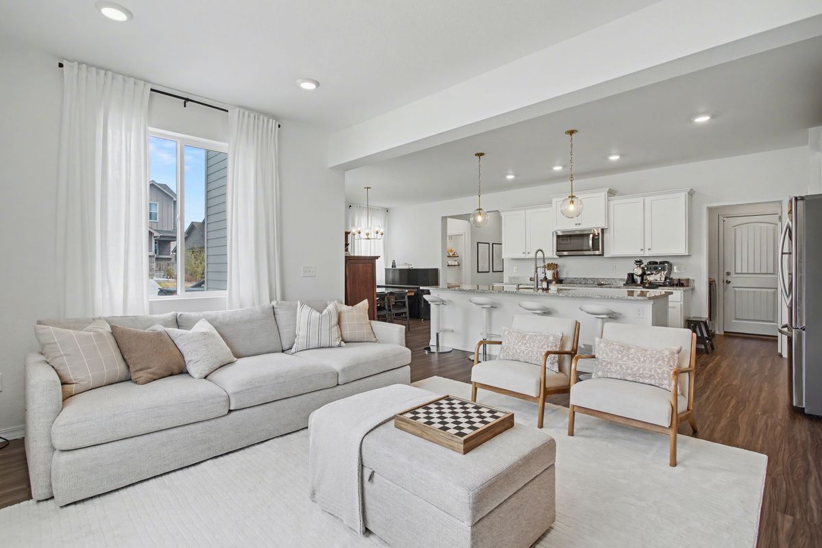 Building Photo - 5768 Heathland Terrace