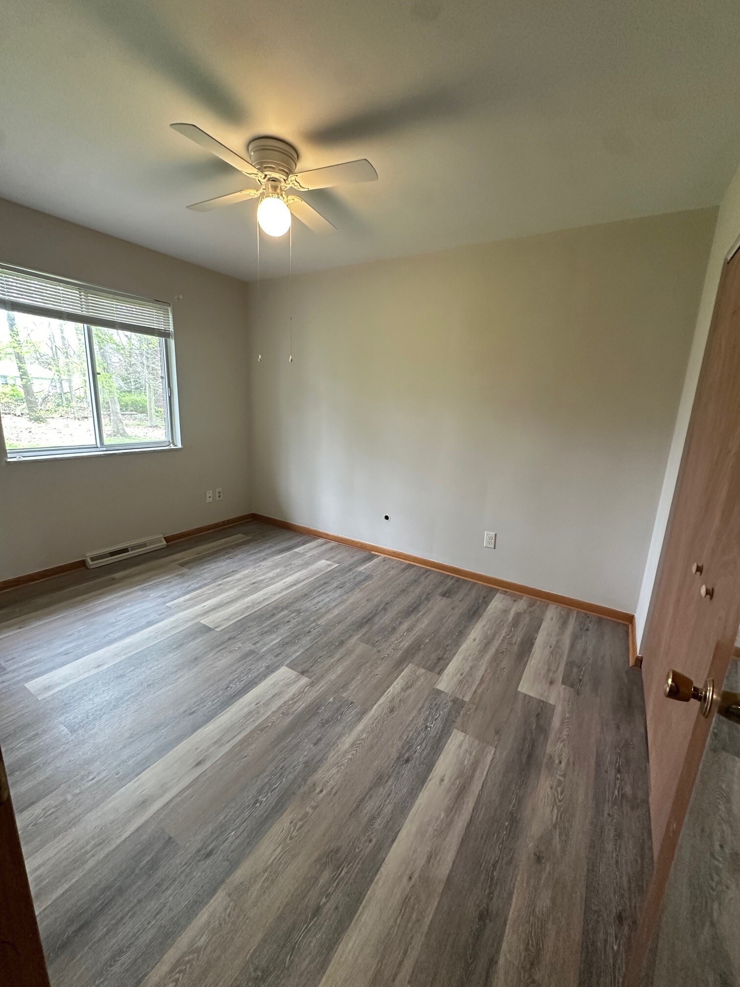 Building Photo - 1514 Robin Ln