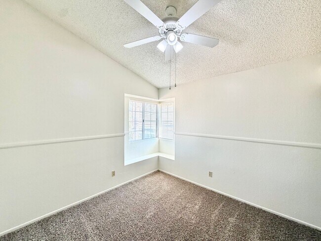 Building Photo - 16309 Silverbirch Rd