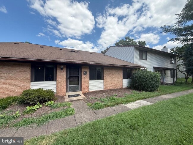 Building Photo - 4193 Meadowland Ct
