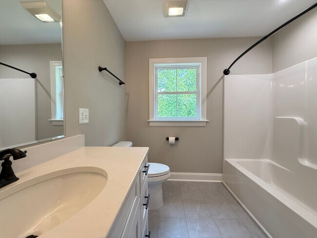 Building Photo - 2553 Whipporwill Ct