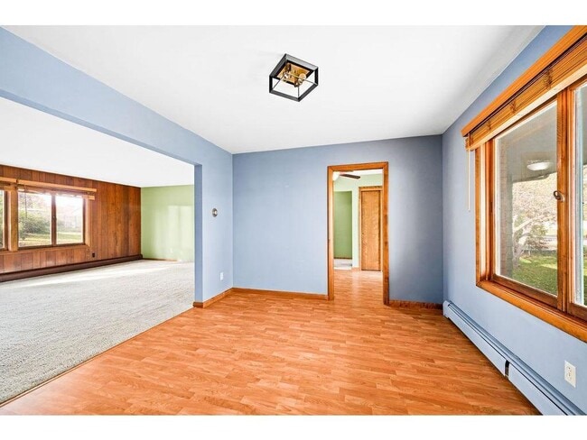 Building Photo - 309 SE 3rd Ave