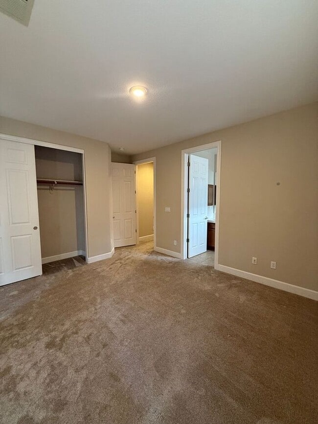 Building Photo - South Reno 4 Bed 4.5 Bath Home W/ Casita