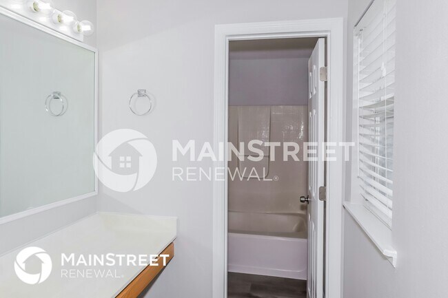 Building Photo - 844 Sunset Cove Dr