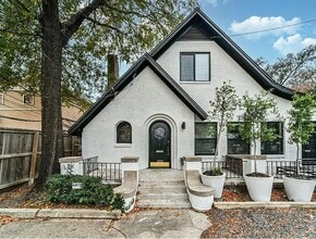 Building Photo - 2235 Welch St