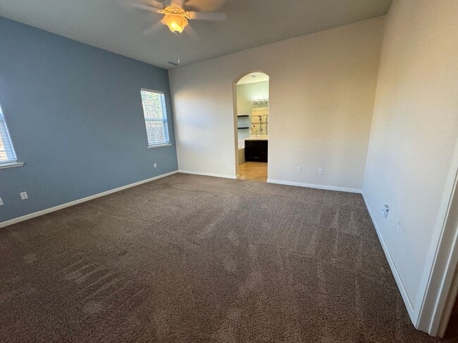 Building Photo - 4 Bedroom, 3 car garage- Foothills at Wingfield Springs. Pets welcome!