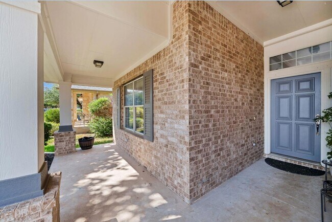 Building Photo - 2811 Checker Dr
