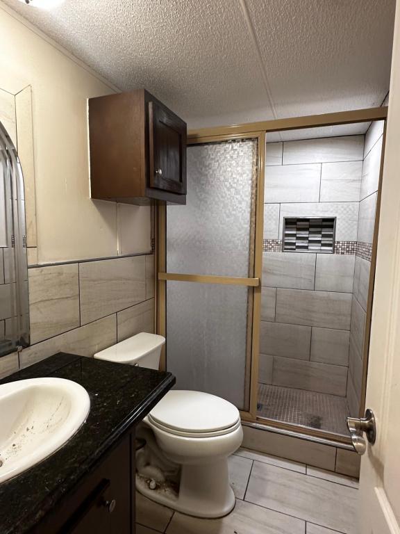 Building Photo - 2709 Xalapa St