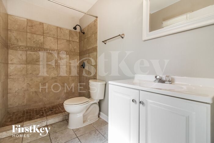 Building Photo - 4414 Sandy Park Dr