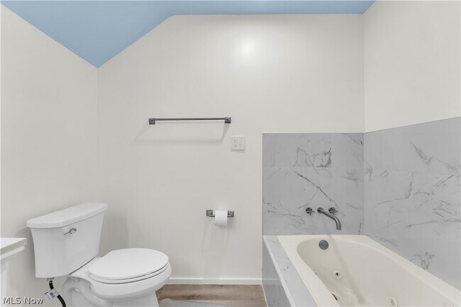 Building Photo - 3024 Vega Ave