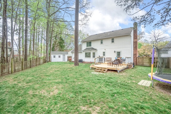 Building Photo - 717 Hempstead Ct