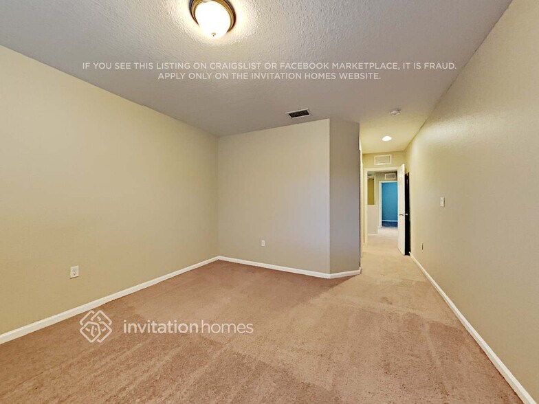 Building Photo - 27407 SW 143rd Ave