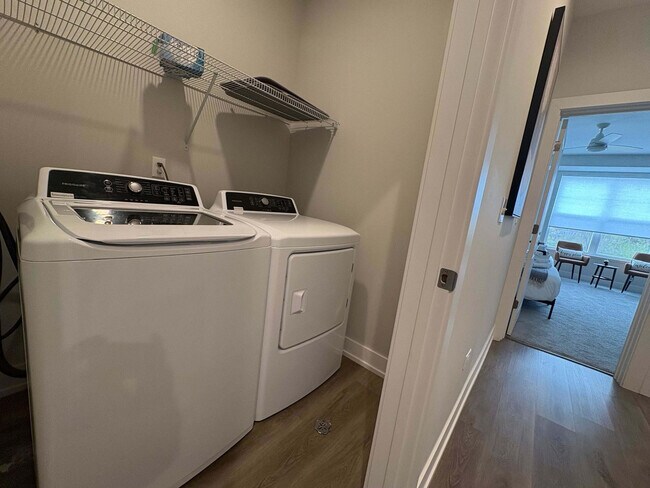 Building Photo - 28403 Torch Pkwy